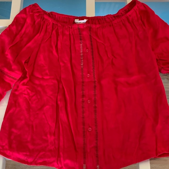 Off the shoulder top - Picture 3 of 5